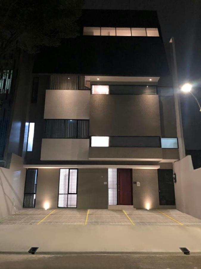 Cozy Puri Hotel Jakarta Exterior foto